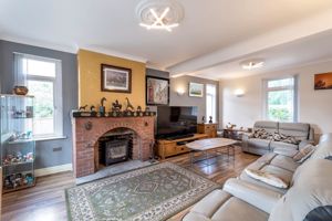 Photo 14- click for photo gallery